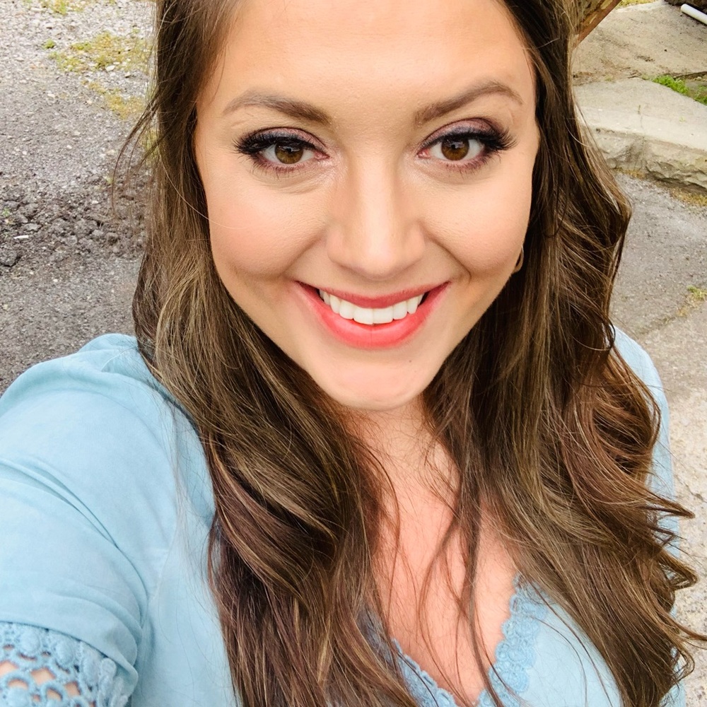 Meet your Posher, Jessica